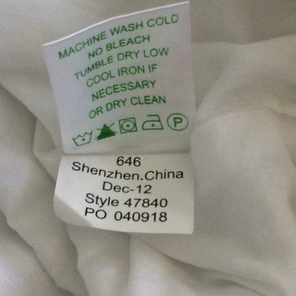 Lilly Pulitzer Delia shift dress in resort white with gold truly petal lace - Picture 8 of 8